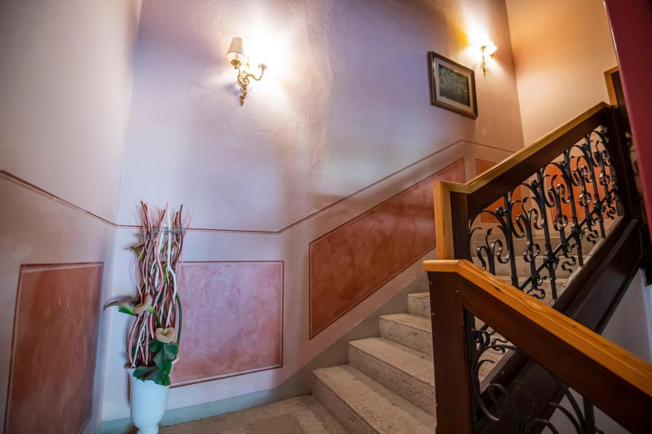 Hotel Villa Imperina Агордо Экстерьер фото