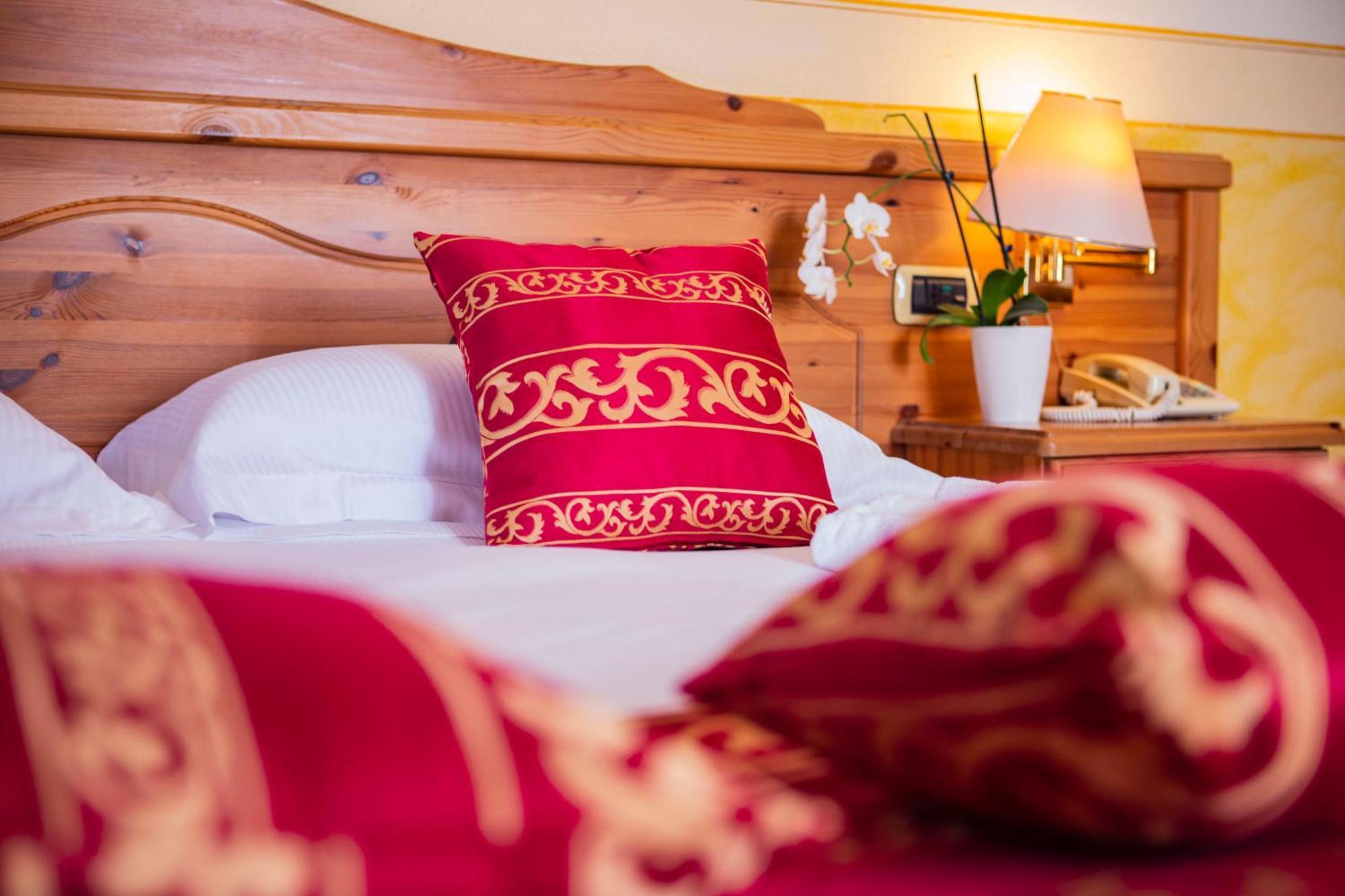 Hotel Villa Imperina Агордо Экстерьер фото