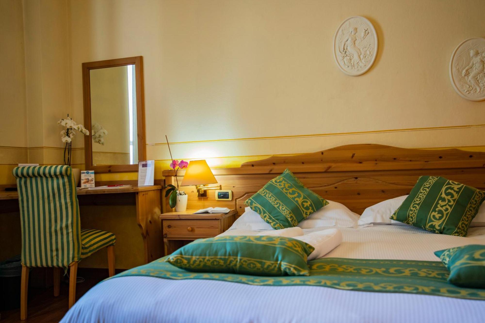Hotel Villa Imperina Агордо Номер фото